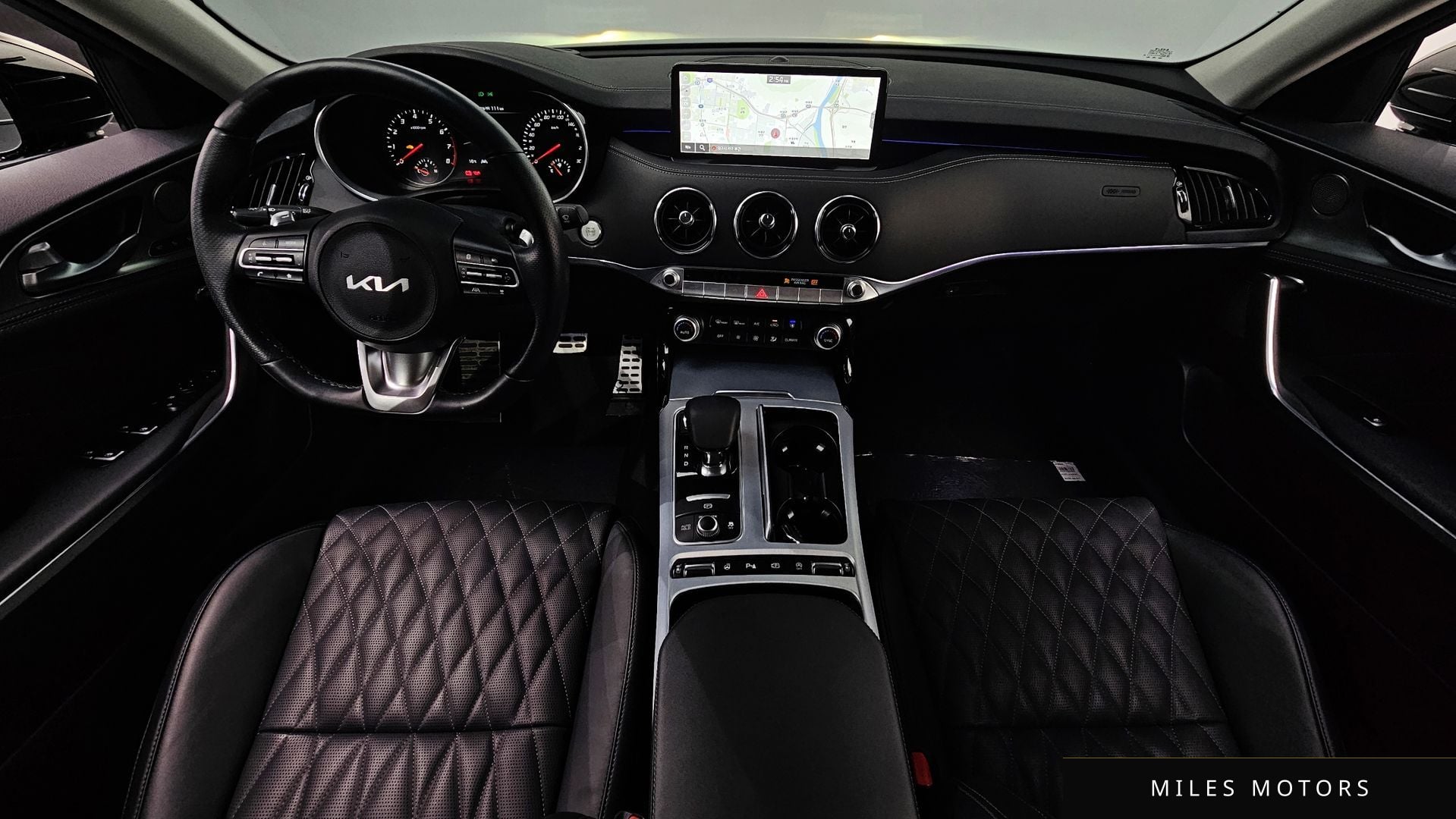 Kia Stinger 2023 — миниатюра 7