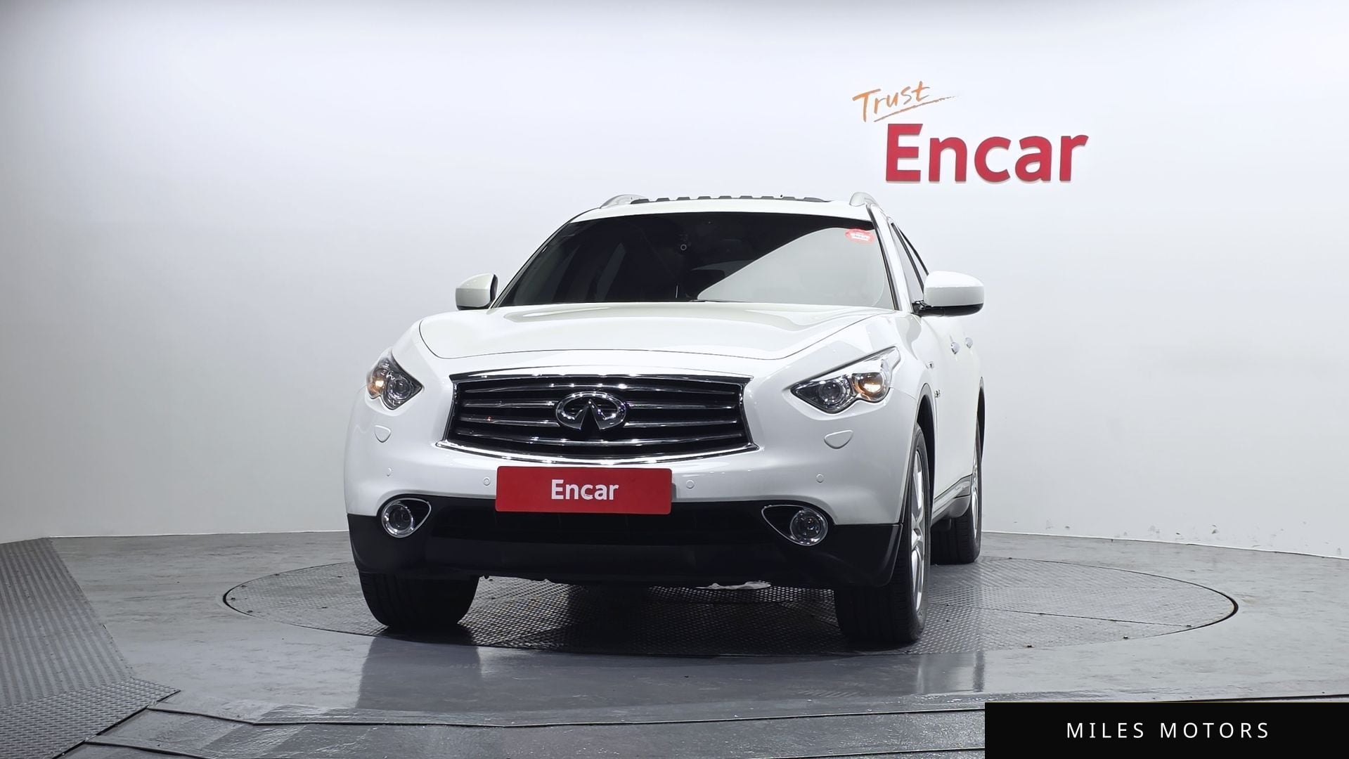 Infiniti QX70 2014 — миниатюра 3