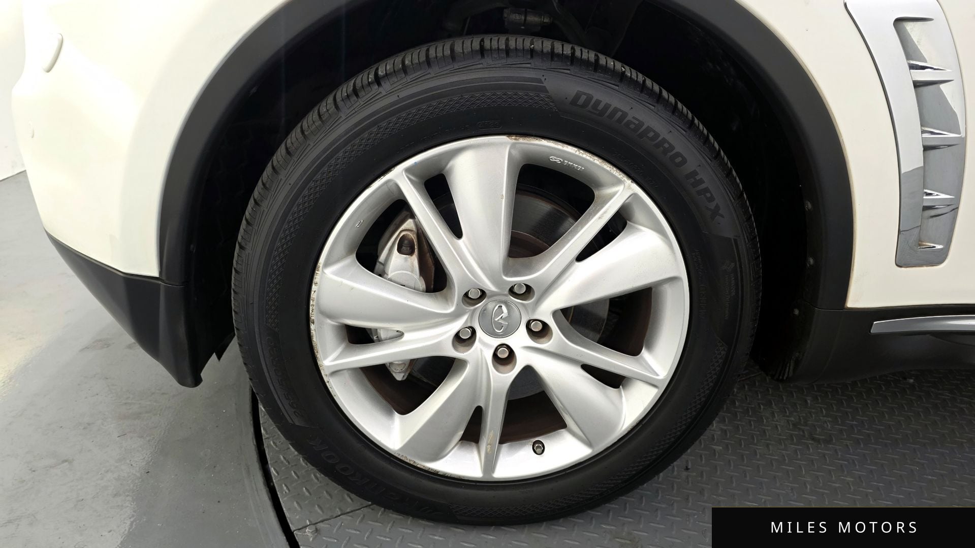 Infiniti QX70 2014 — миниатюра 5