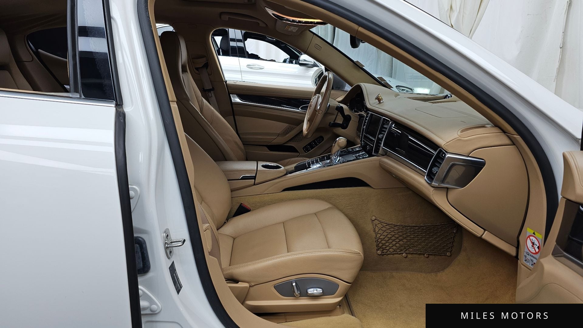 Porsche Panamera 2010 — миниатюра 11