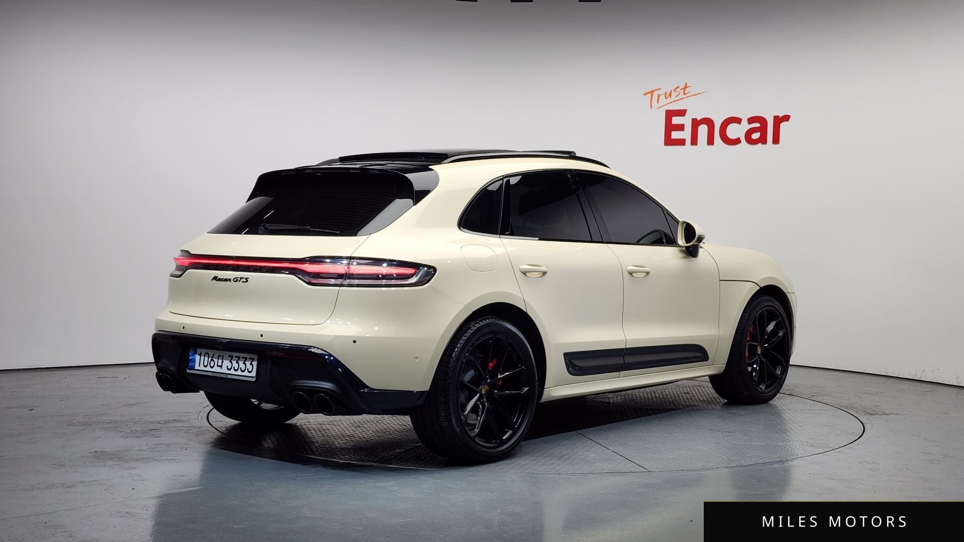 Porsche 마칸 2022 — миниатюра 2