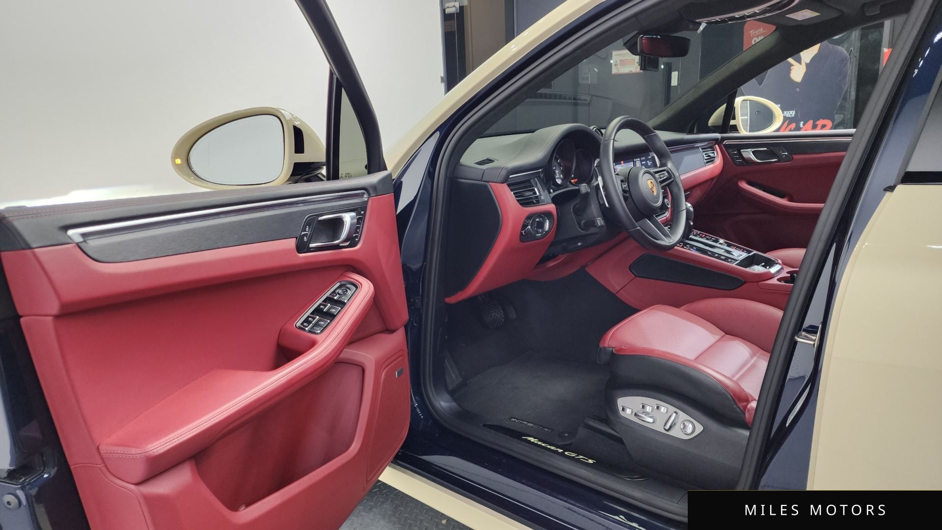 Porsche 마칸 2022 — миниатюра 10