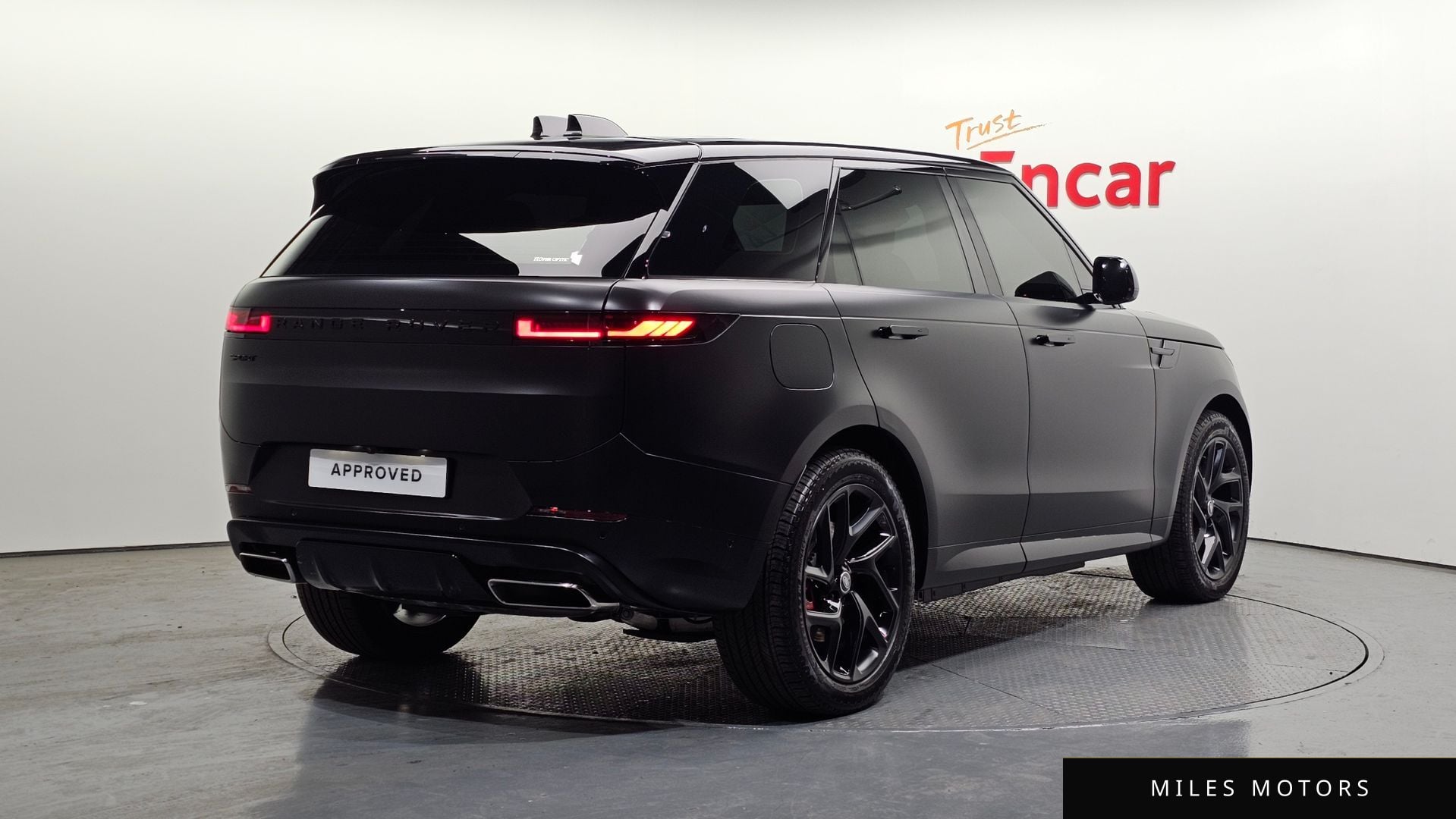 Land Rover Range Rover Sport 2025 — миниатюра 2