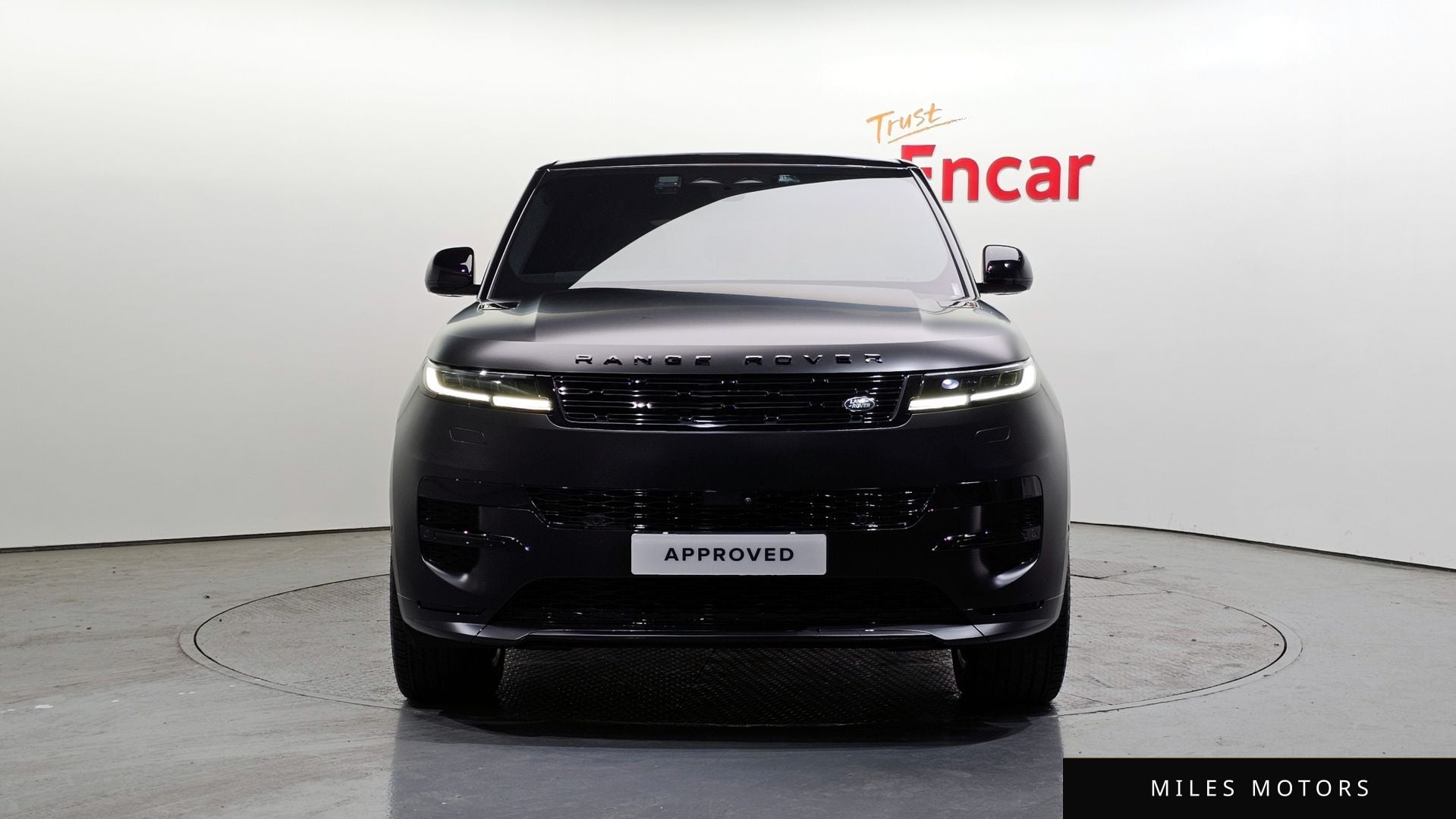 Land Rover Range Rover Sport 2025 — миниатюра 8