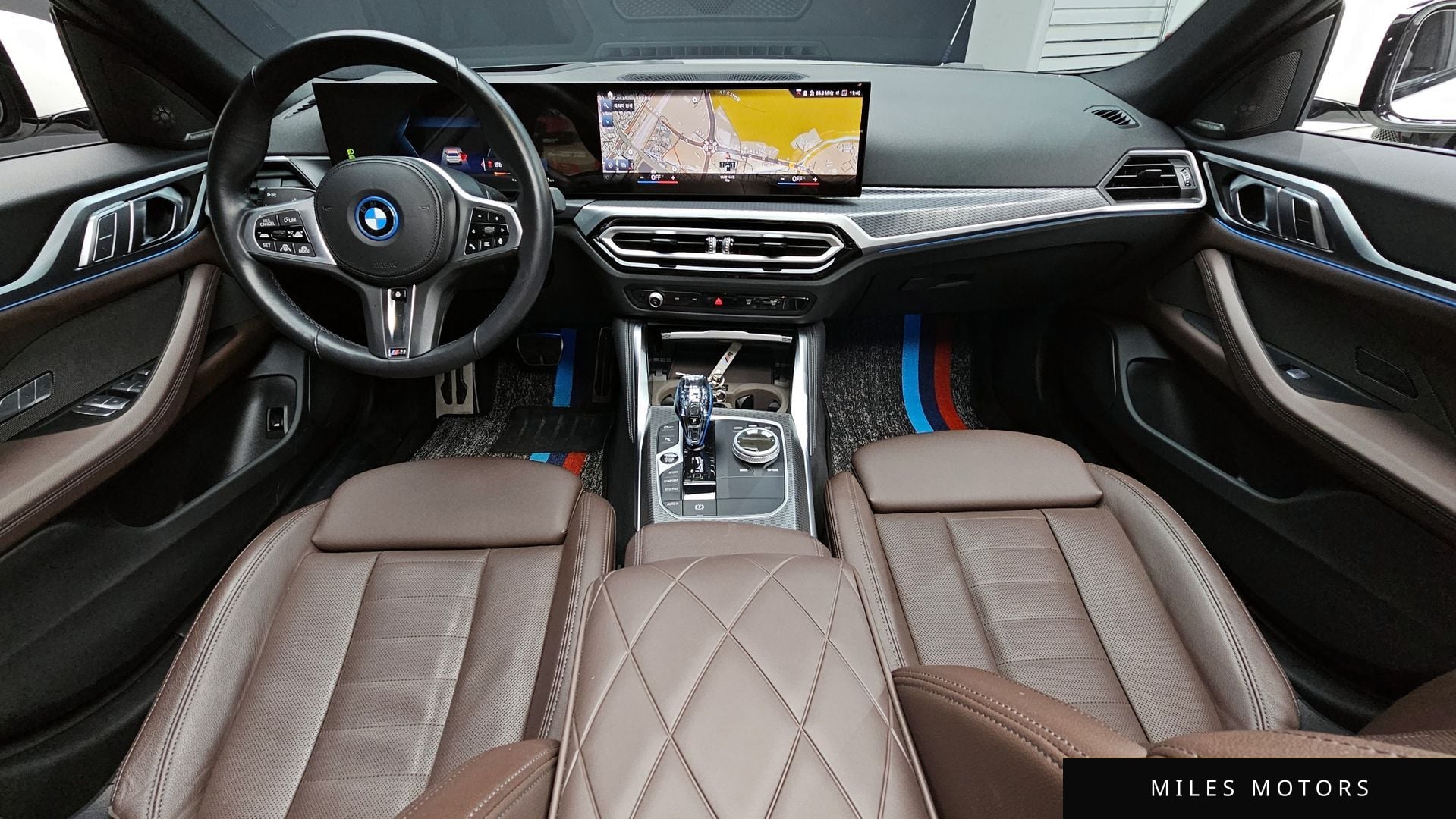 BMW i4 2023 — миниатюра 7