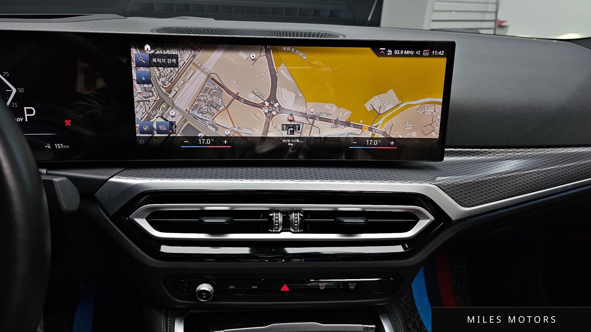 BMW i4 2023 — миниатюра 14