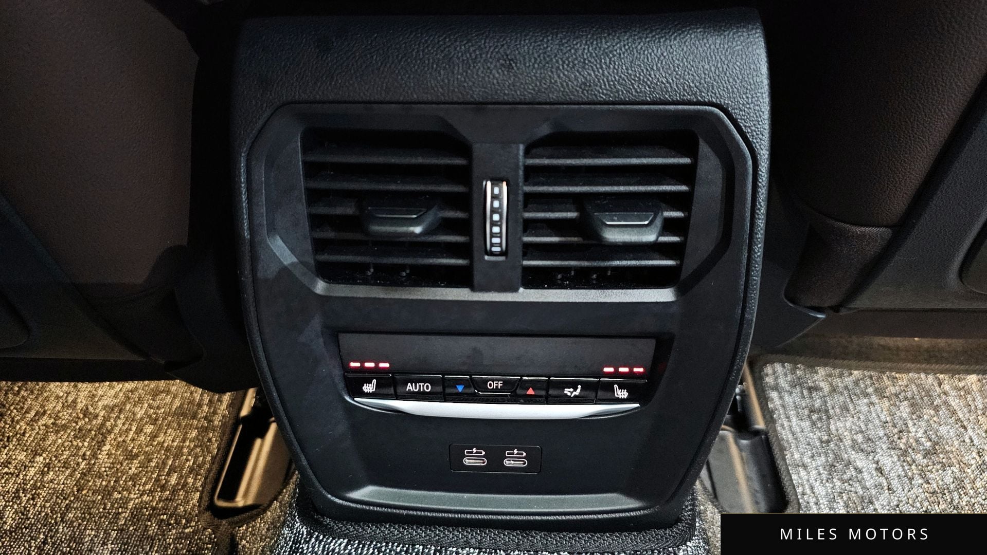BMW i4 2023 — миниатюра 18