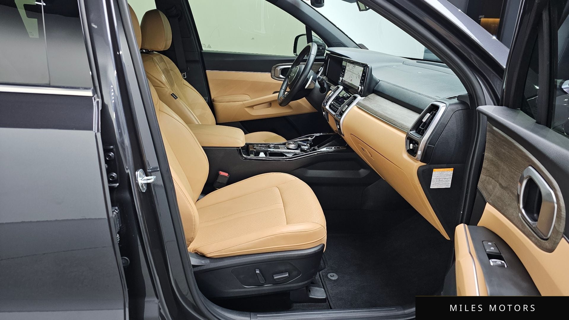 Kia Sorento 2023 — миниатюра 9