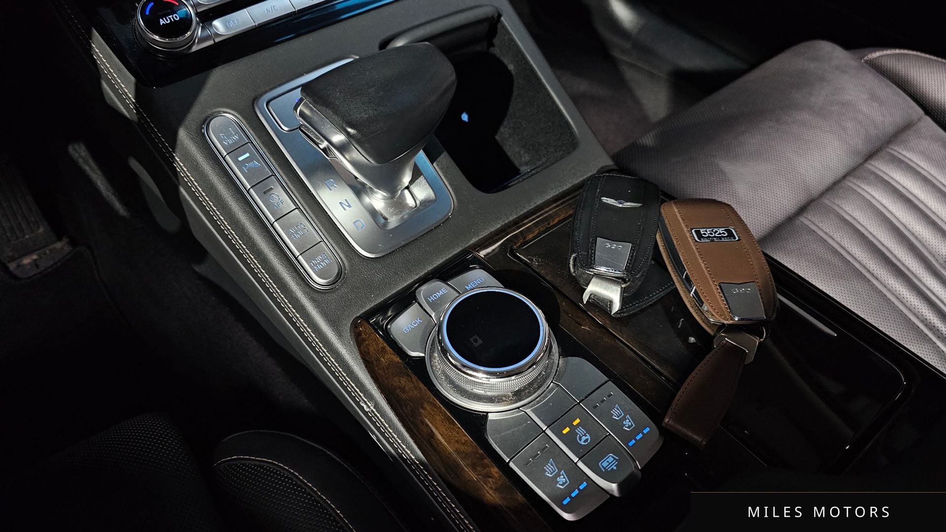 Genesis G90 2019 — миниатюра 9