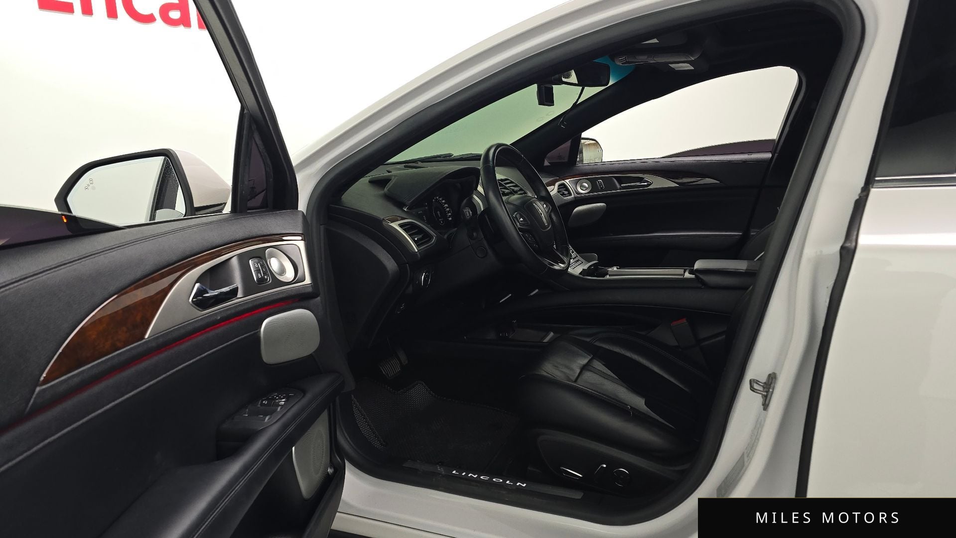 Lincoln MKZ 2019 — миниатюра 10