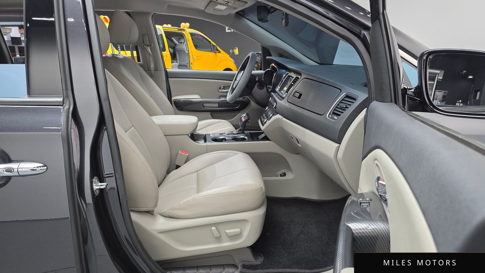 Kia 뉴 카니발 2019 — миниатюра 10
