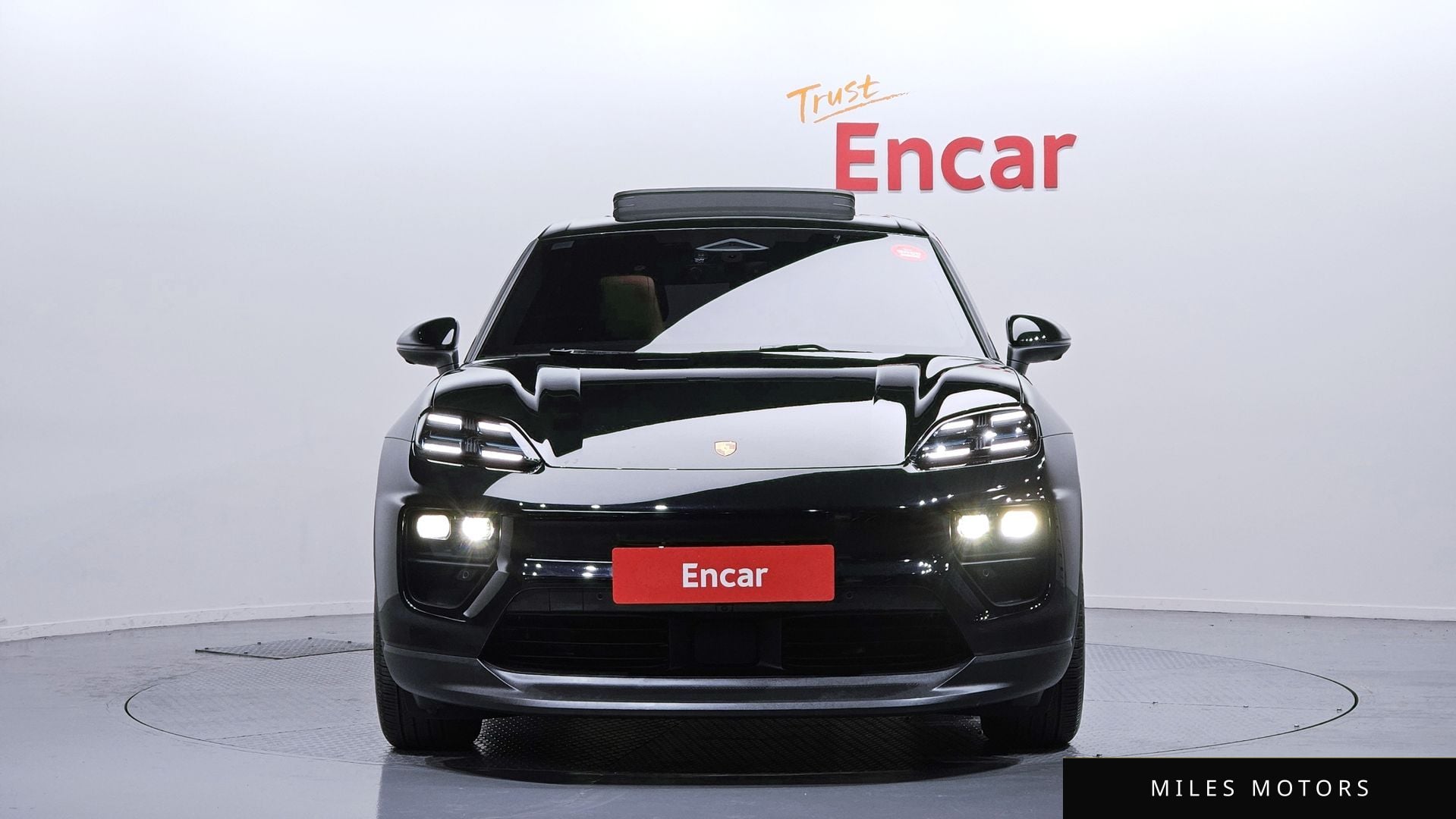 Porsche 마칸 EV 2025 — миниатюра 3