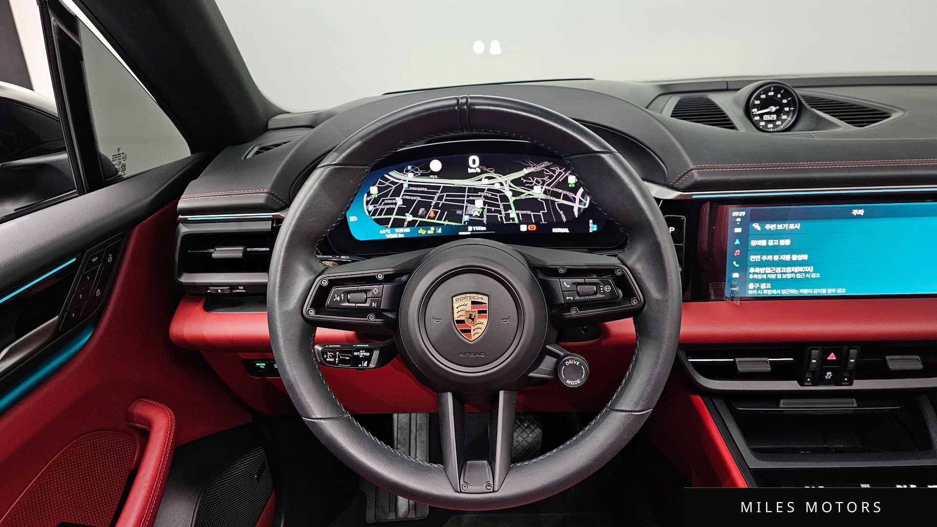 Porsche 마칸 EV 2025 — миниатюра 10