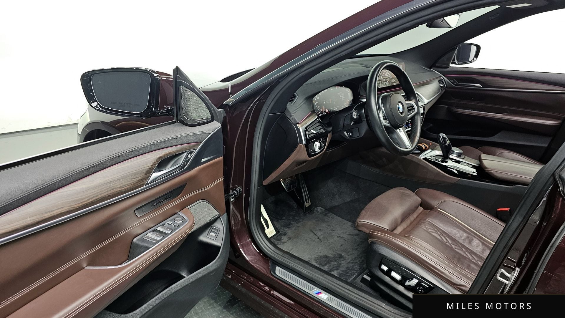 BMW 6 Series GT (G32) 2020 — миниатюра 11