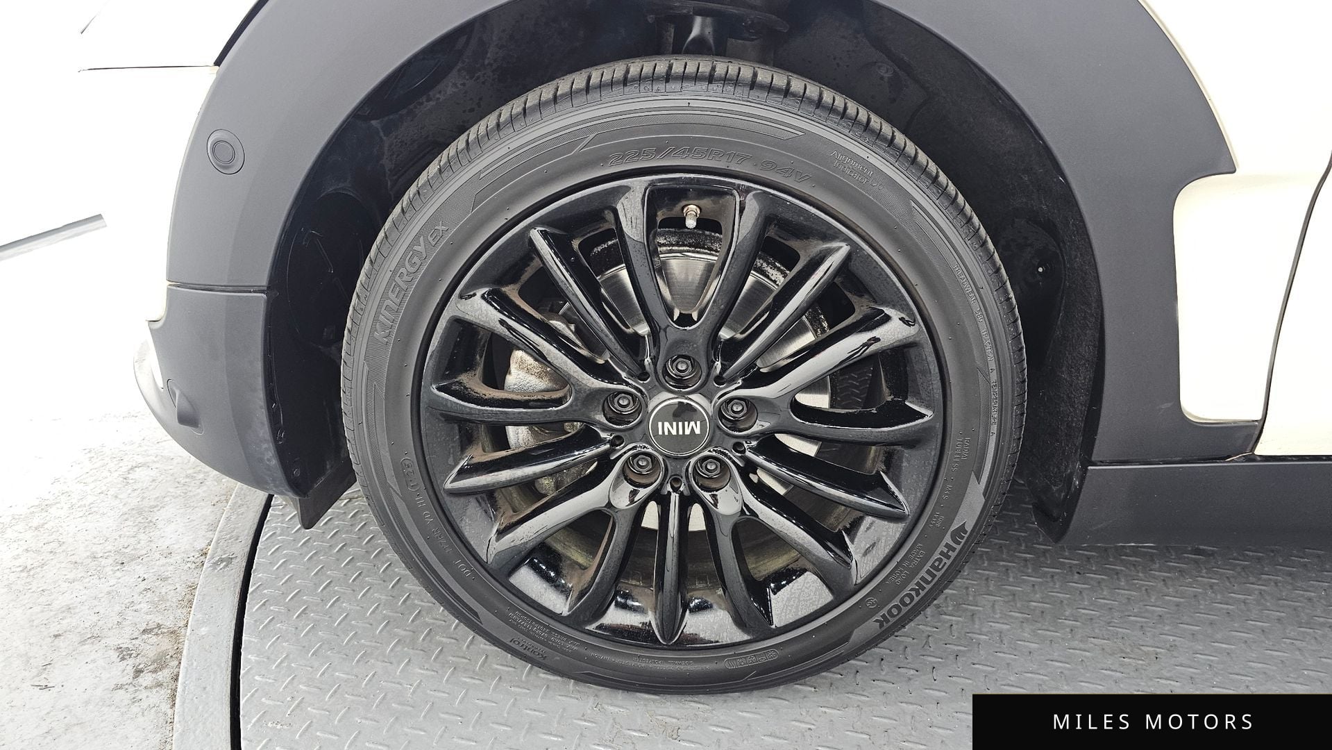 MINI 쿠퍼 클럽맨 2021 — миниатюра 5