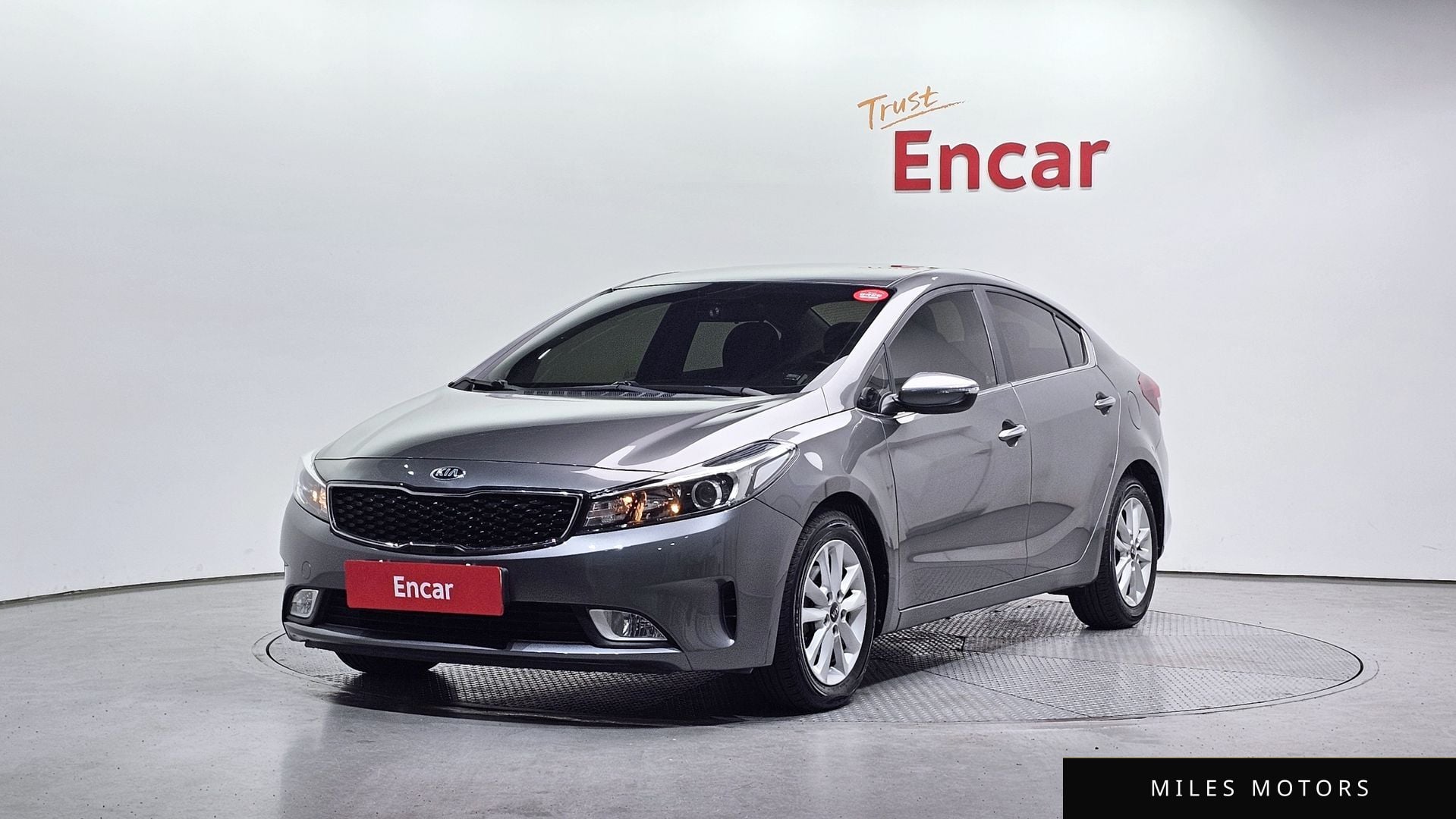 Kia K3 2016 — фото 1 из 12