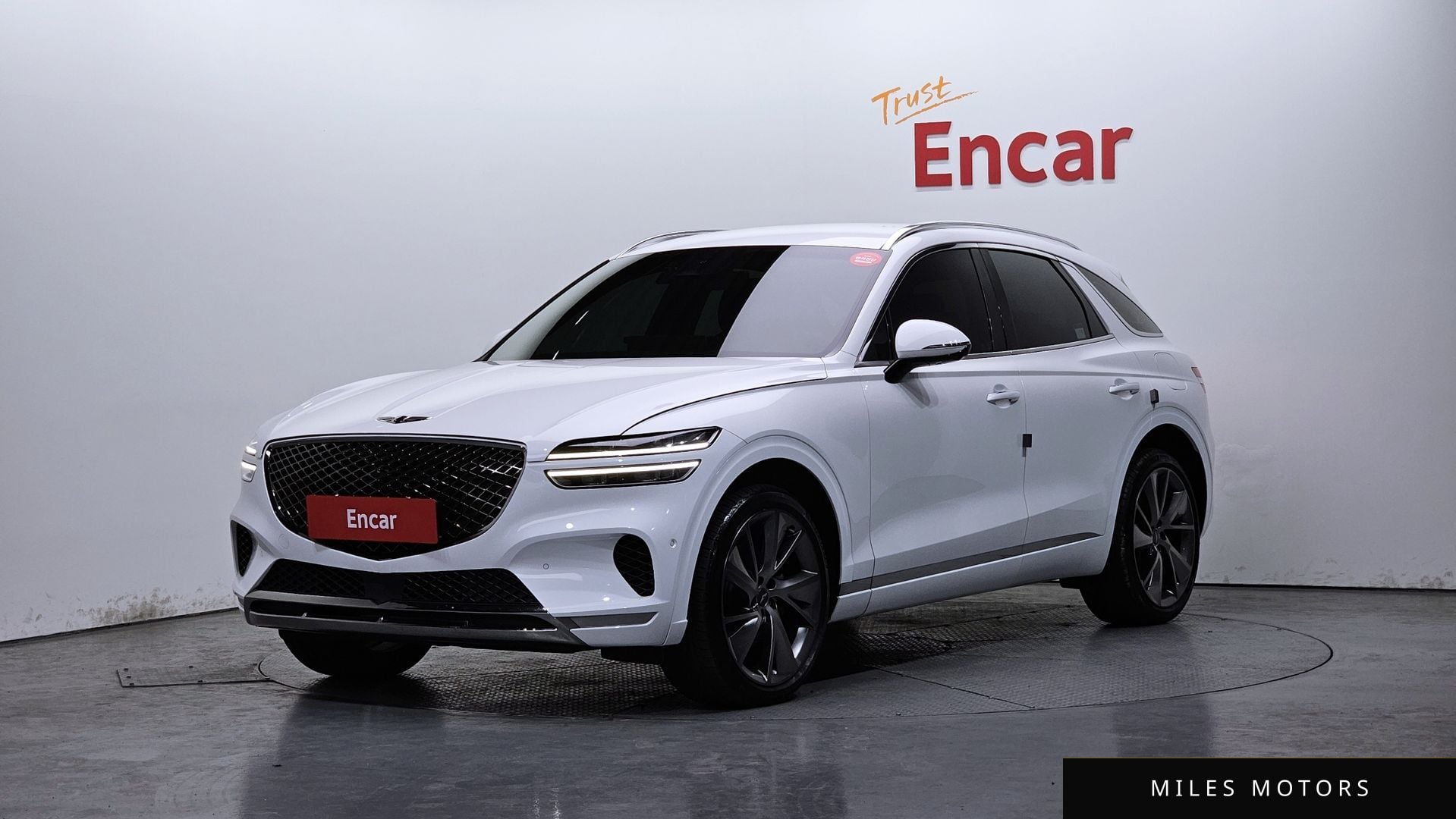 Genesis GV70 2022 — фото 1 из 12