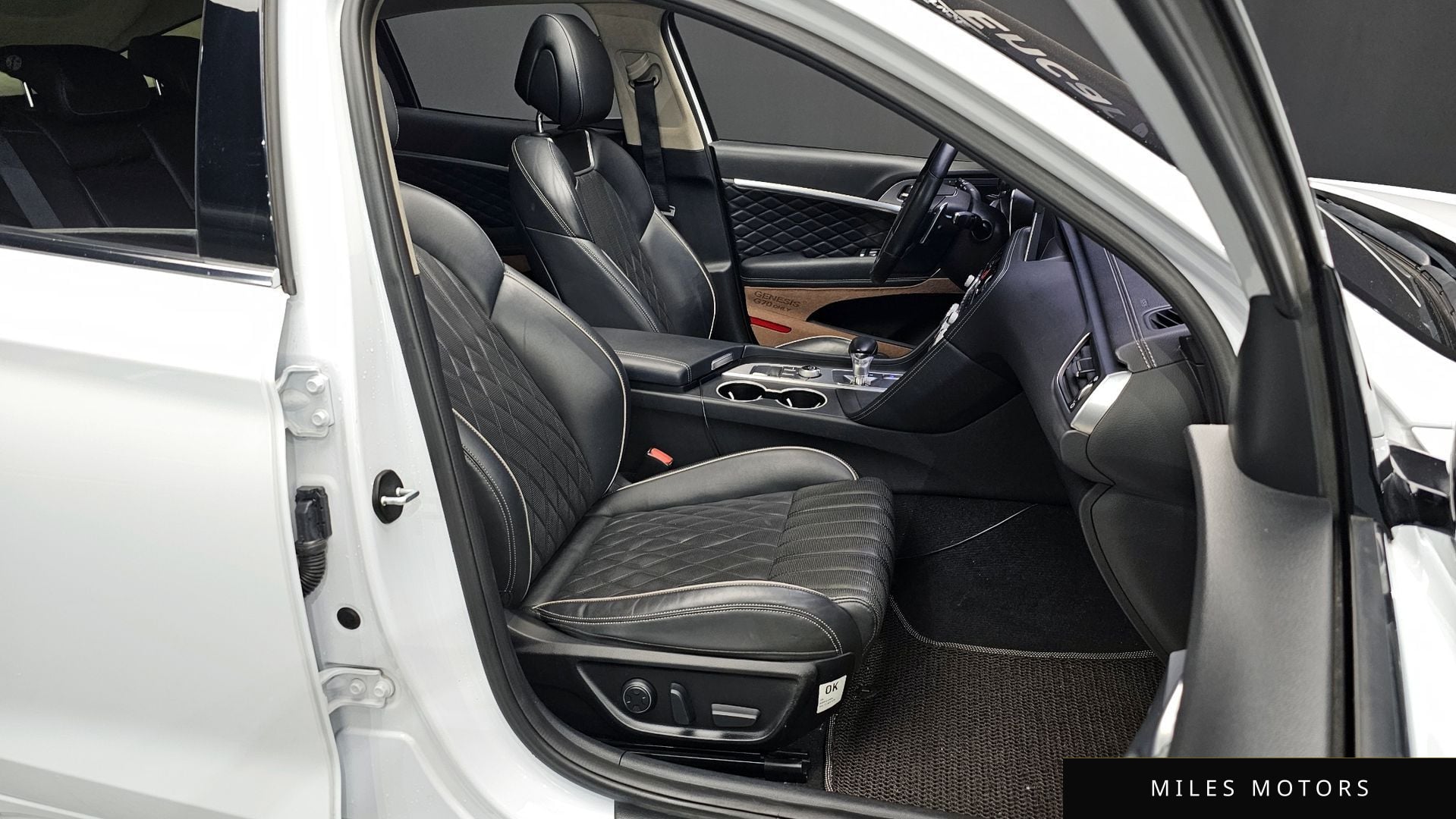 Genesis G70 2019 — миниатюра 11