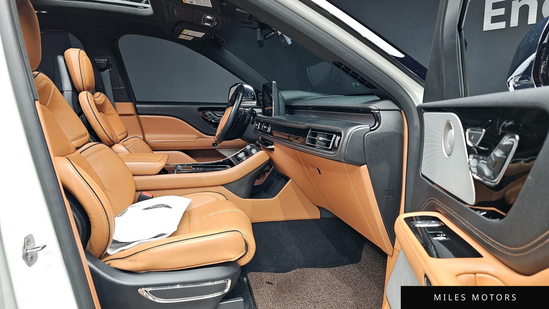 Lincoln 에비에이터 2020 — миниатюра 10