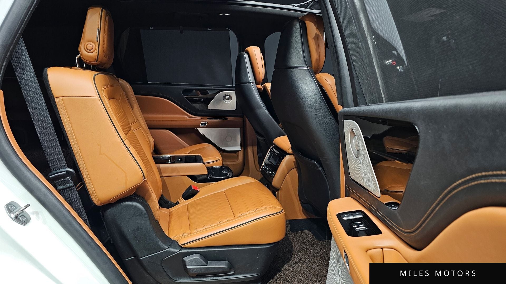 Lincoln 에비에이터 2020 — миниатюра 11