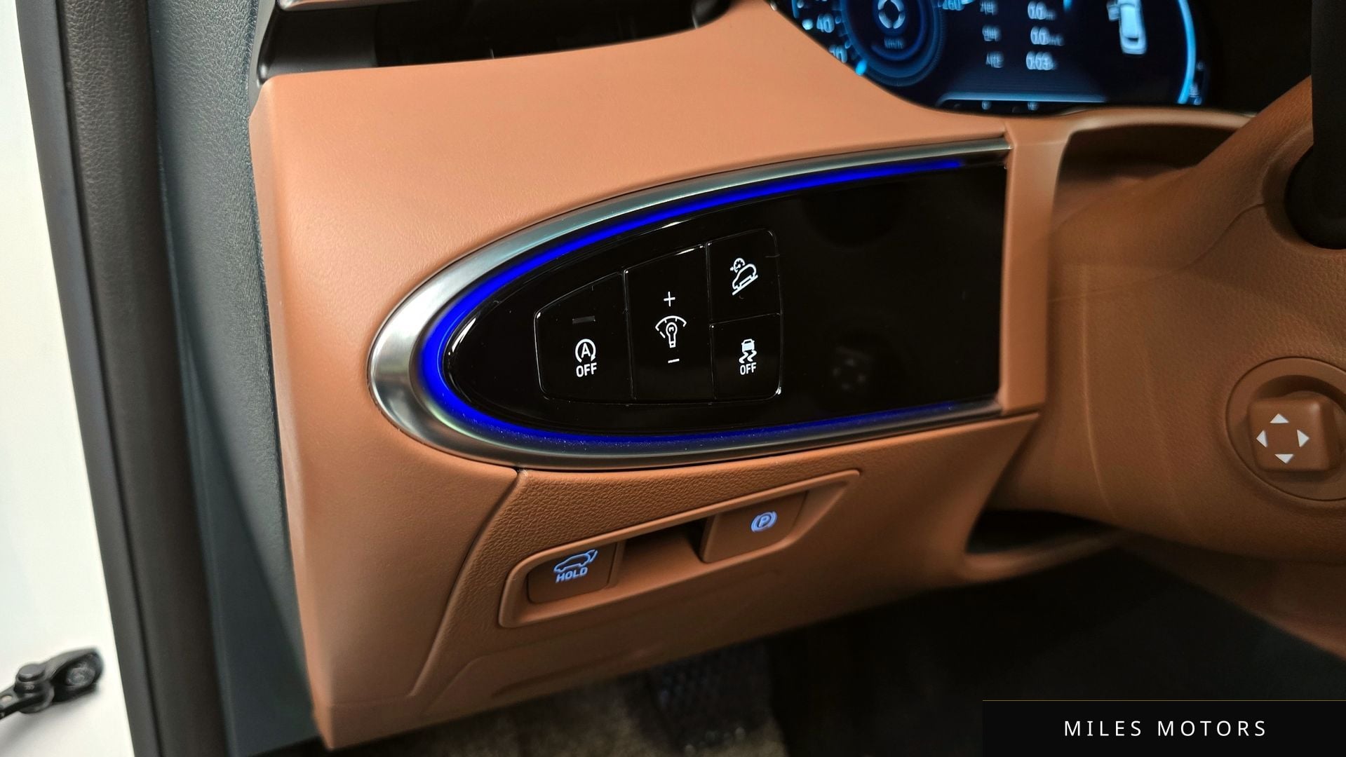 Genesis GV70 2024 — миниатюра 18