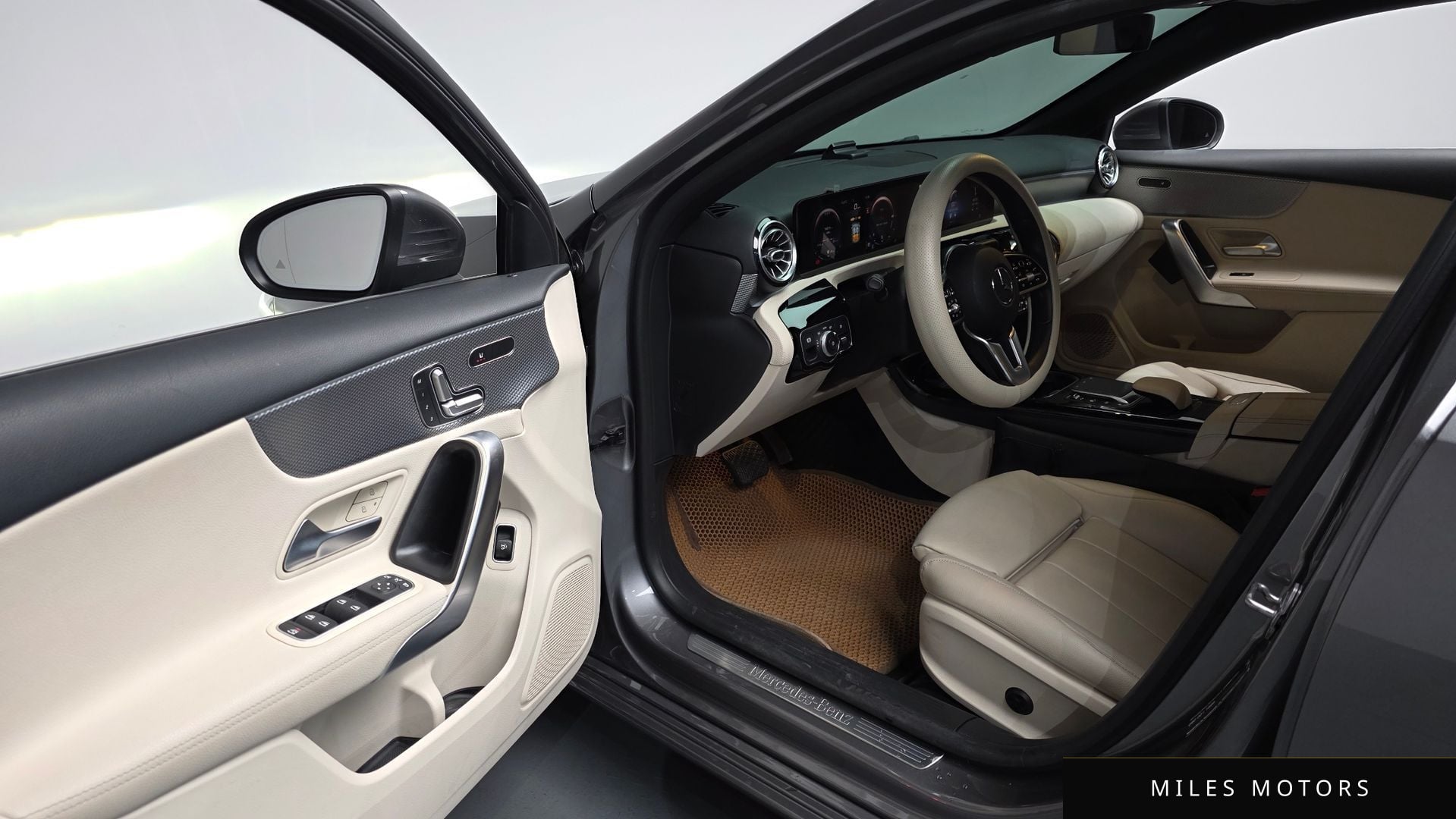 Mercedes-Benz A-클래스 W177 2021 — миниатюра 11