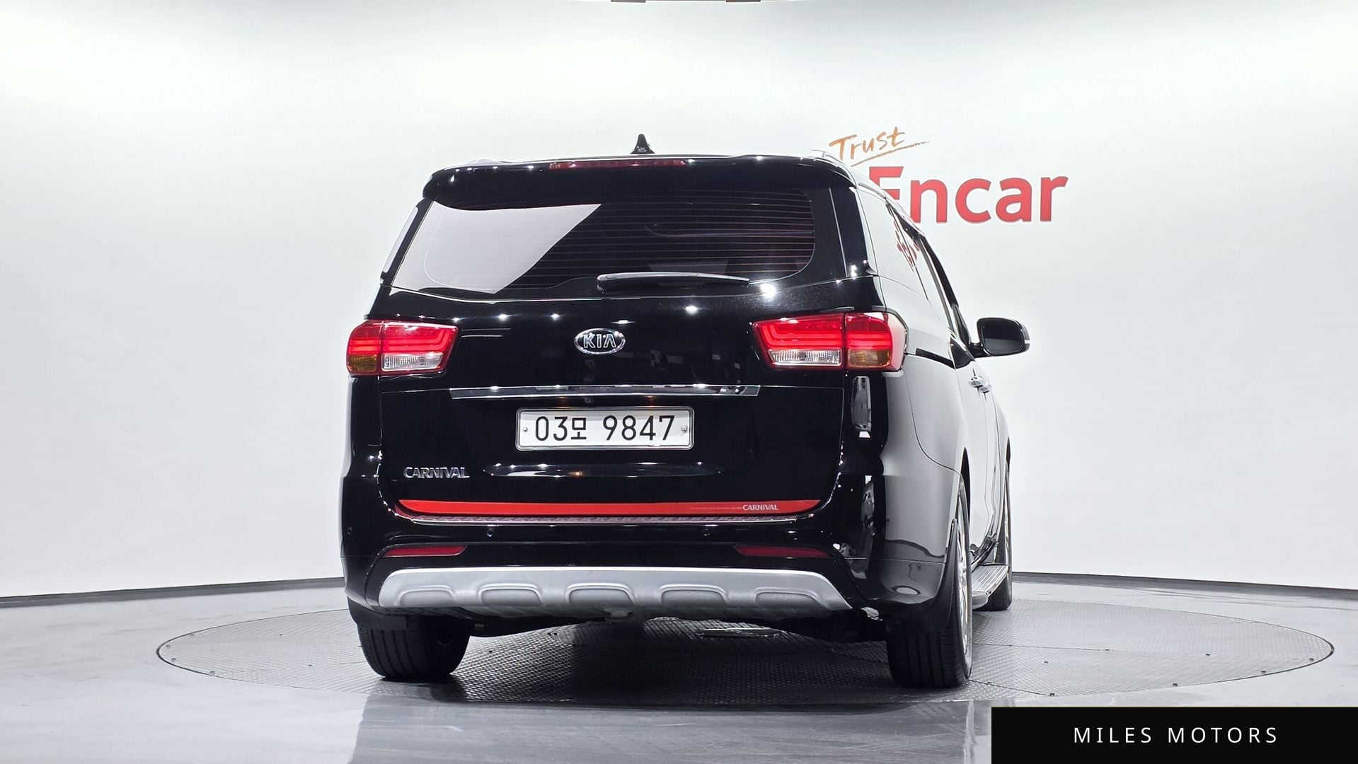 Kia Canival 2017 — миниатюра 3