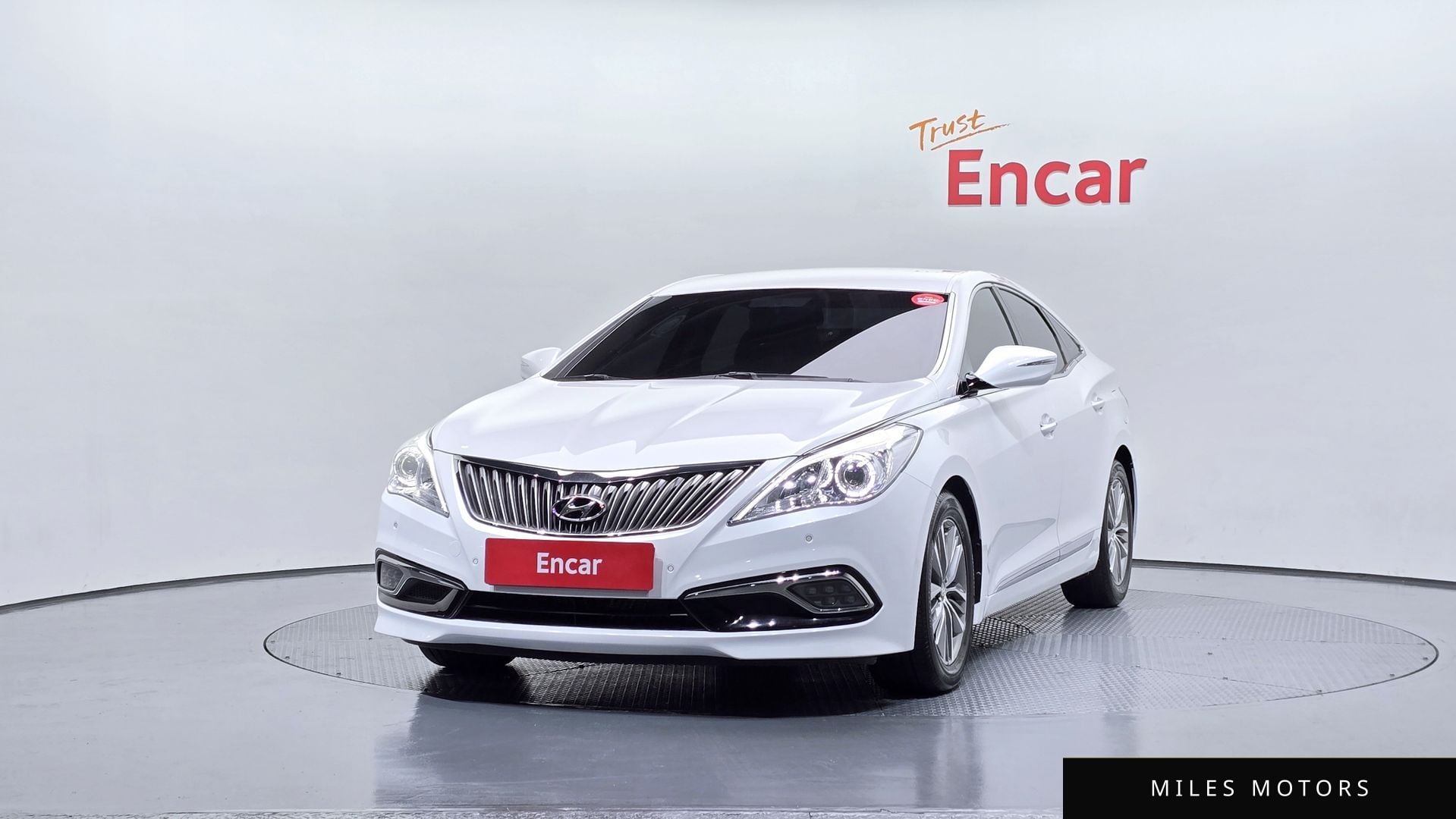 Hyundai Grandeur 2015 — миниатюра 3