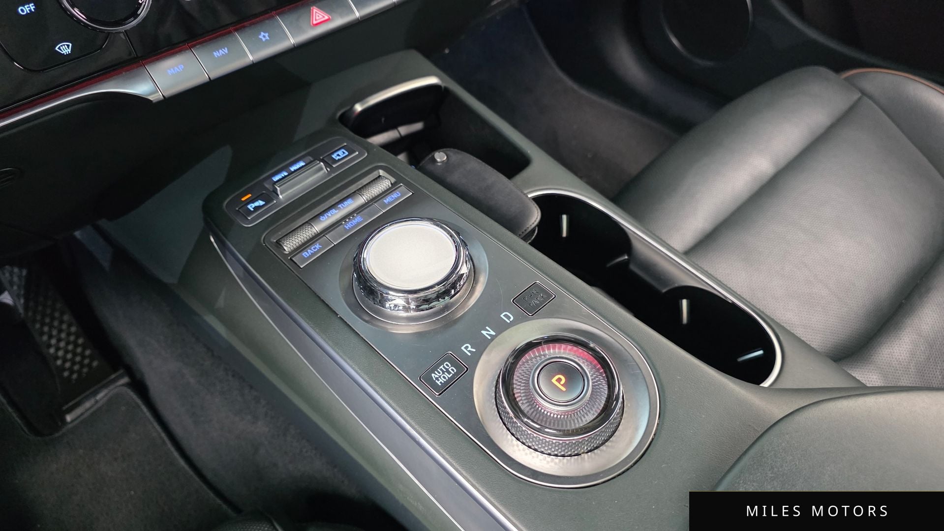 Genesis GV70 2021 — миниатюра 9