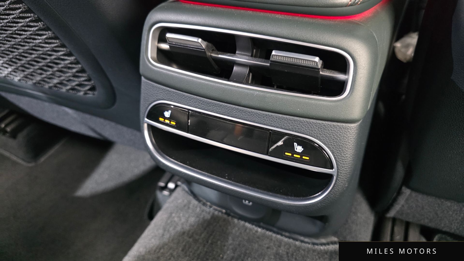 Genesis GV70 2021 — миниатюра 18