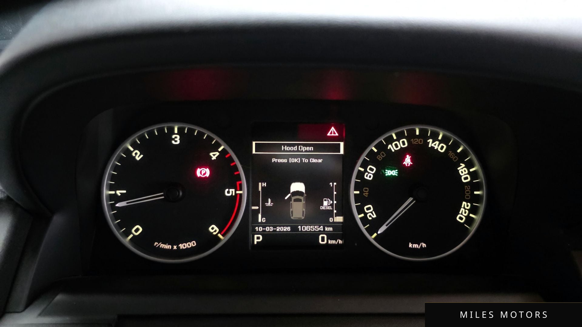 Land Rover Discovery 2015 — миниатюра 8