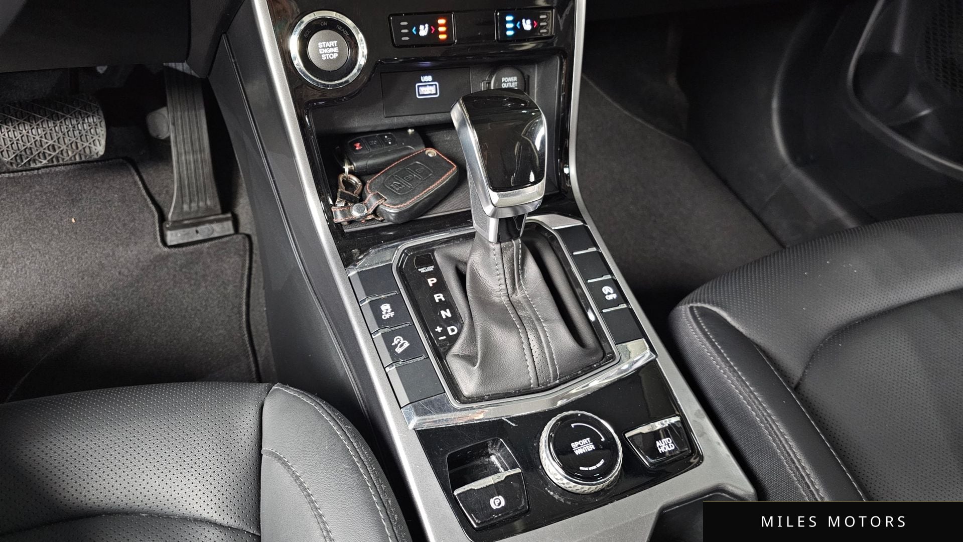 KG Mobility Beautiful Korando 2022 — миниатюра 9
