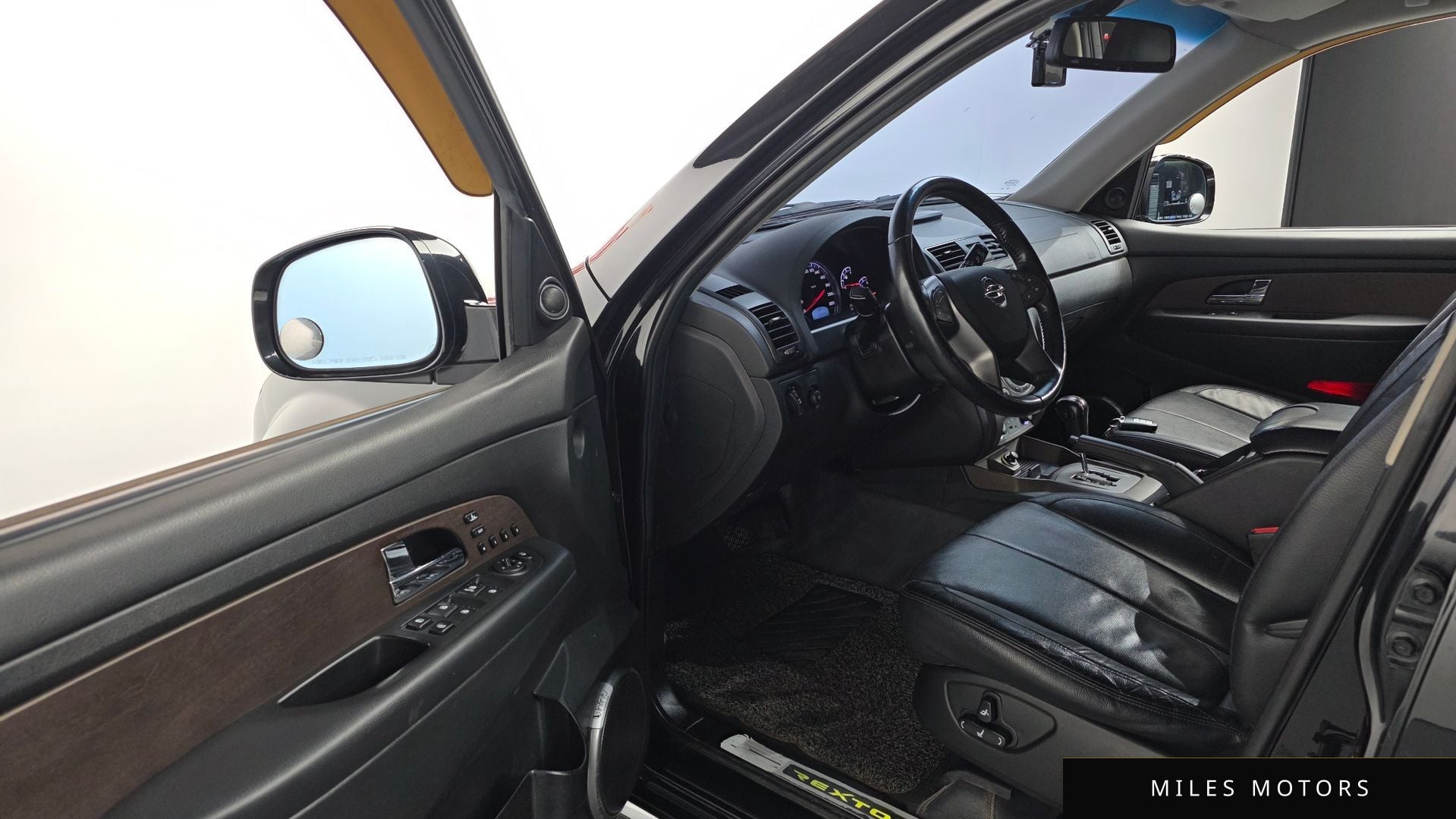 KG Mobility Rexton 2015 — миниатюра 11