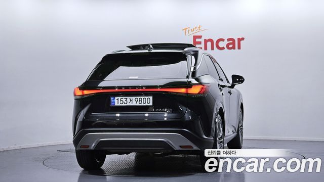 Лексус RX350h 2023 — миниатюра 4