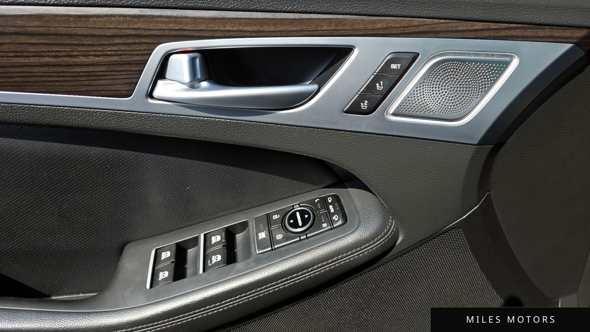 Genesis G80 2018 — миниатюра 18
