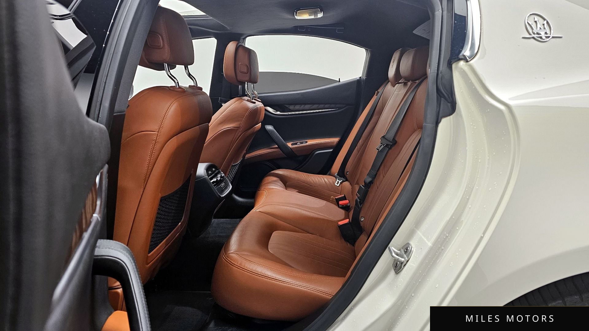 Maserati 기블리 2020 — миниатюра 12