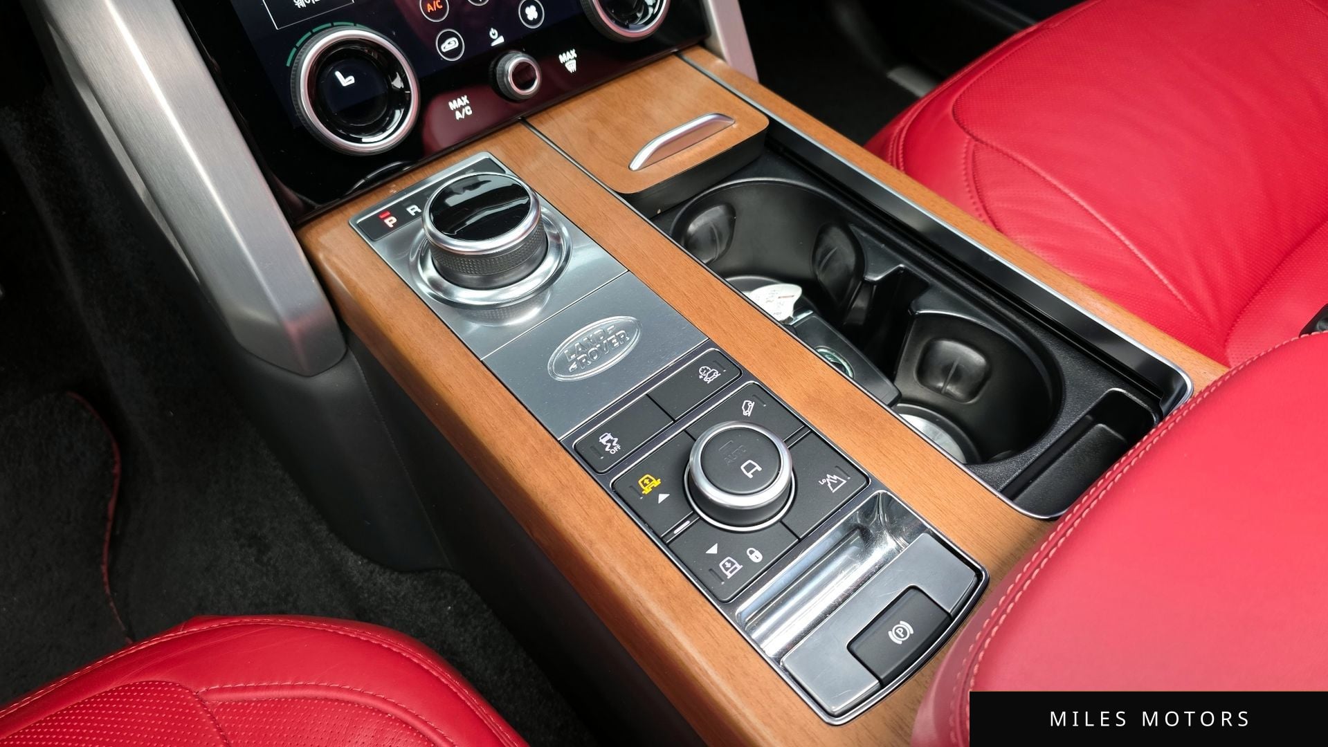 Land Rover 레인지로버 2019 — миниатюра 9