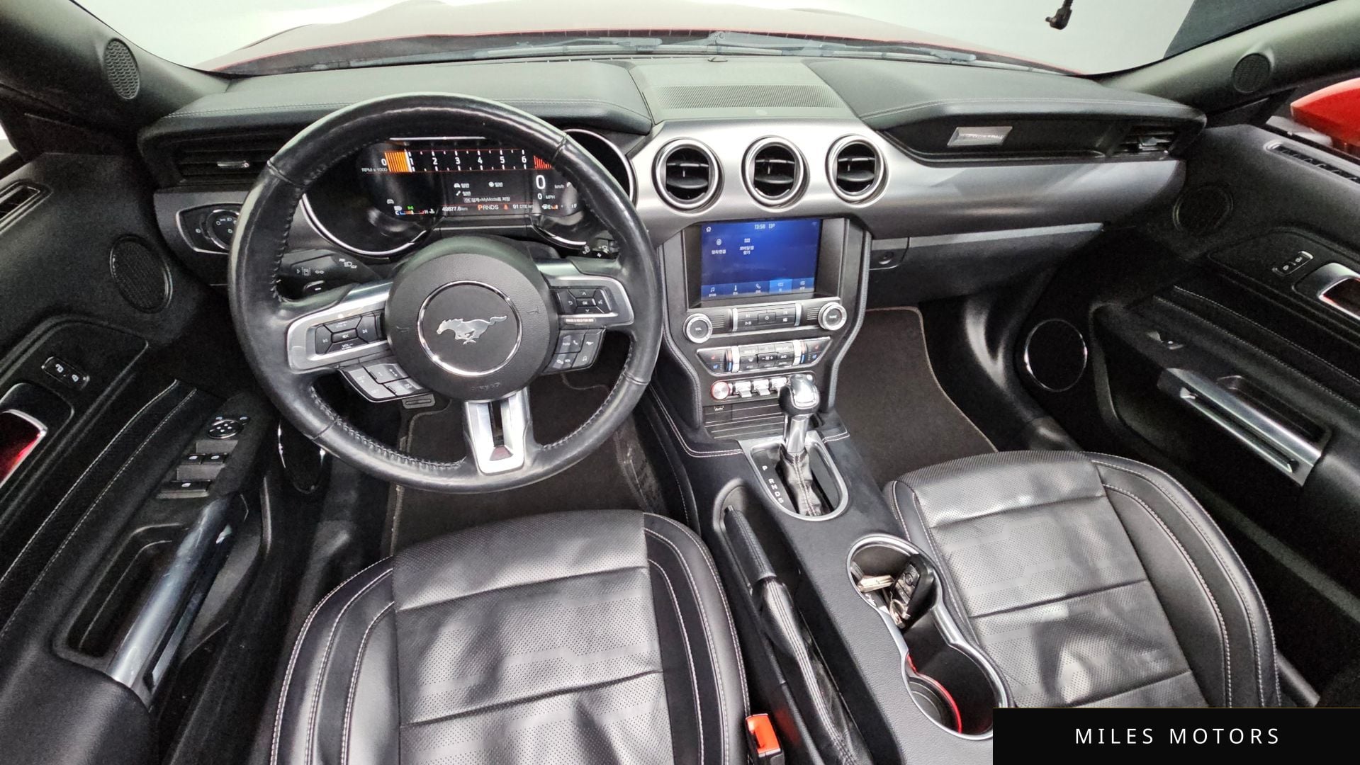 Ford Mustang 2022 — миниатюра 6