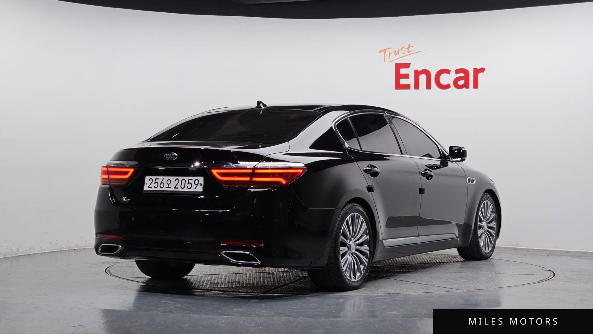 Kia K9 2016 — миниатюра 2