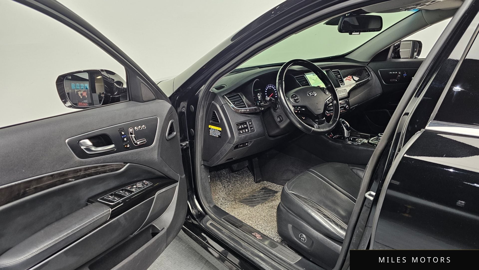 Kia K9 2016 — миниатюра 10