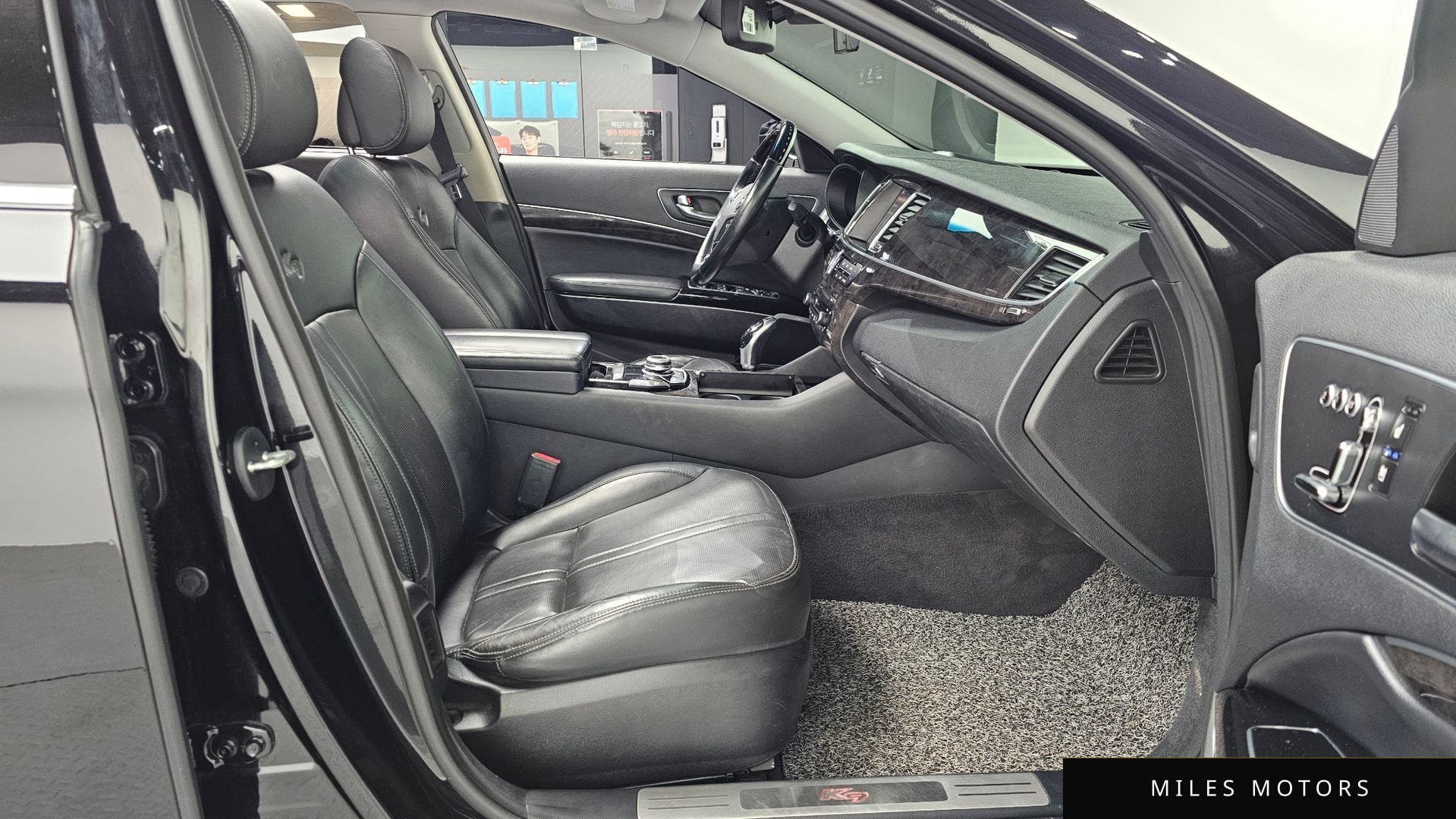 Kia K9 2016 — миниатюра 11