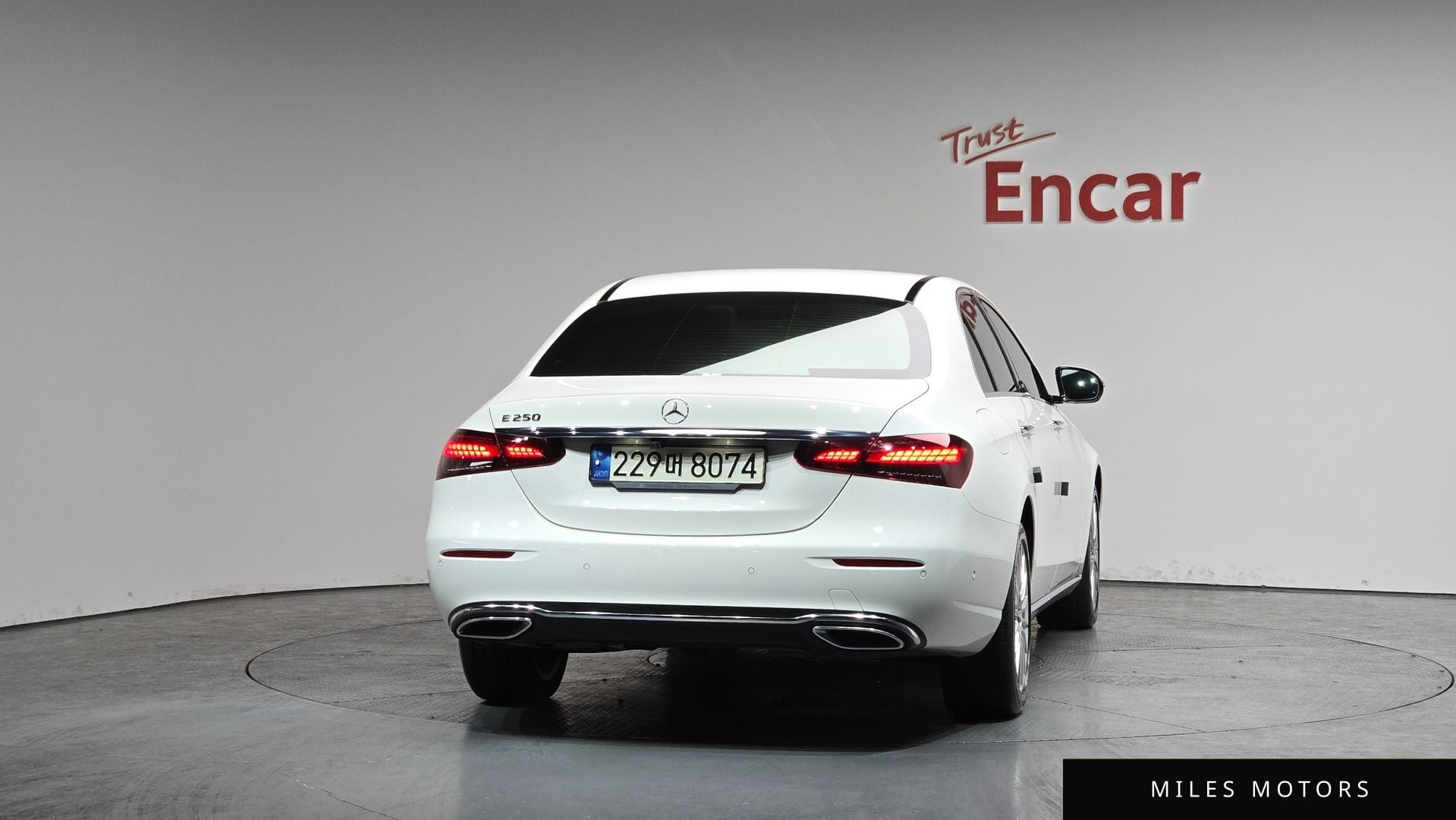Mercedes-Benz E-Class W213 2021 — миниатюра 3