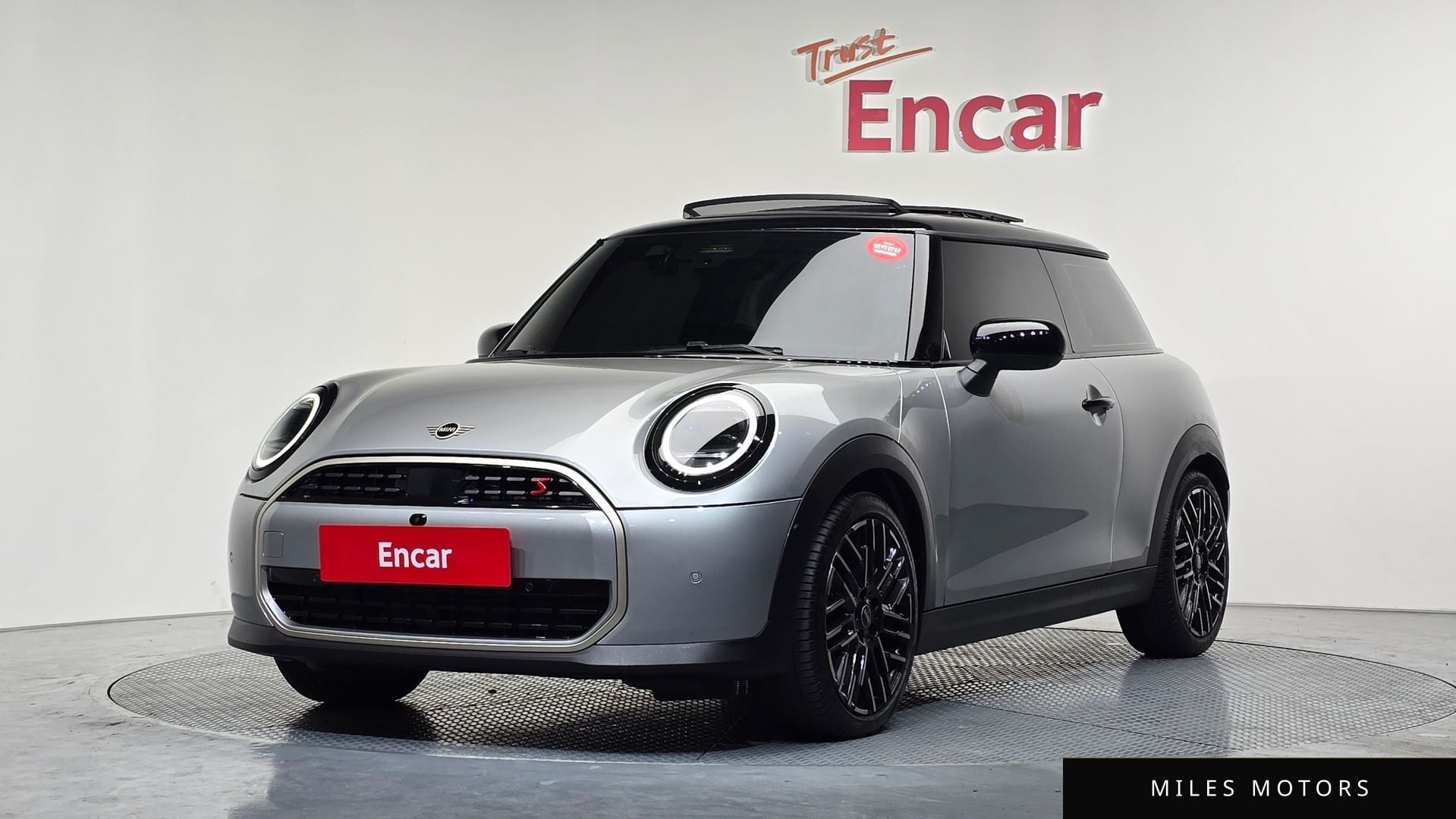 MINI Cooper S 2025 — фото 1 из 12