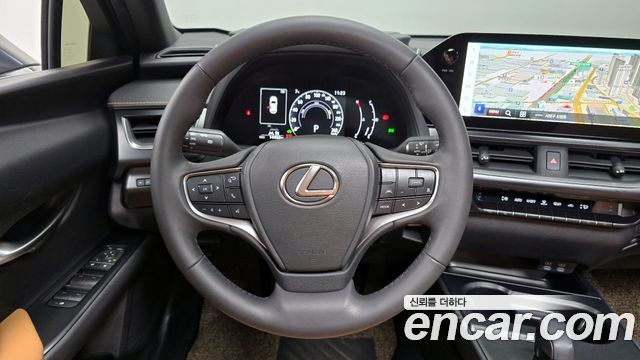 Лексус UX300h 2025 — миниатюра 13