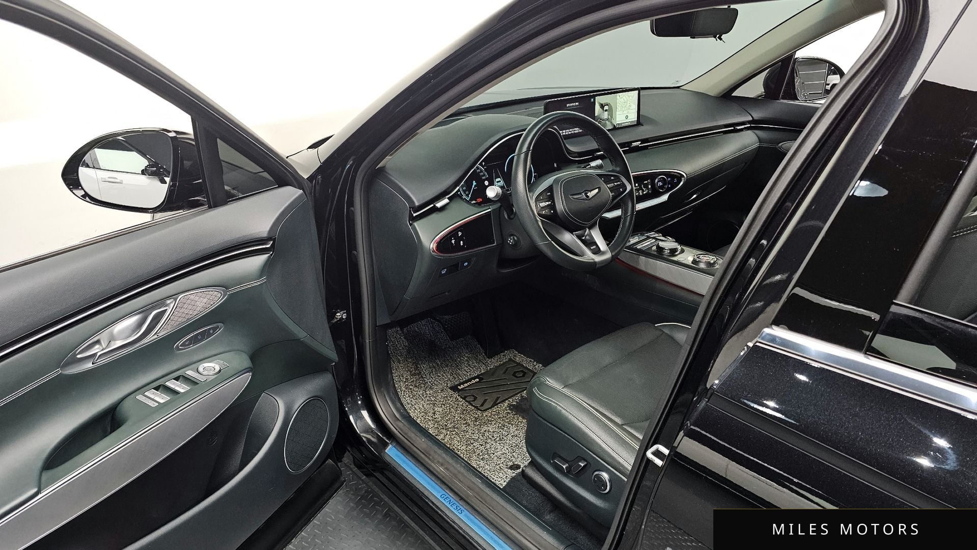 Genesis GV70 2022 — миниатюра 11