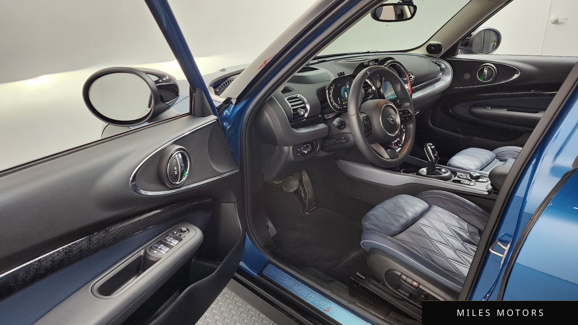 MINI Clubman 2023 — миниатюра 10