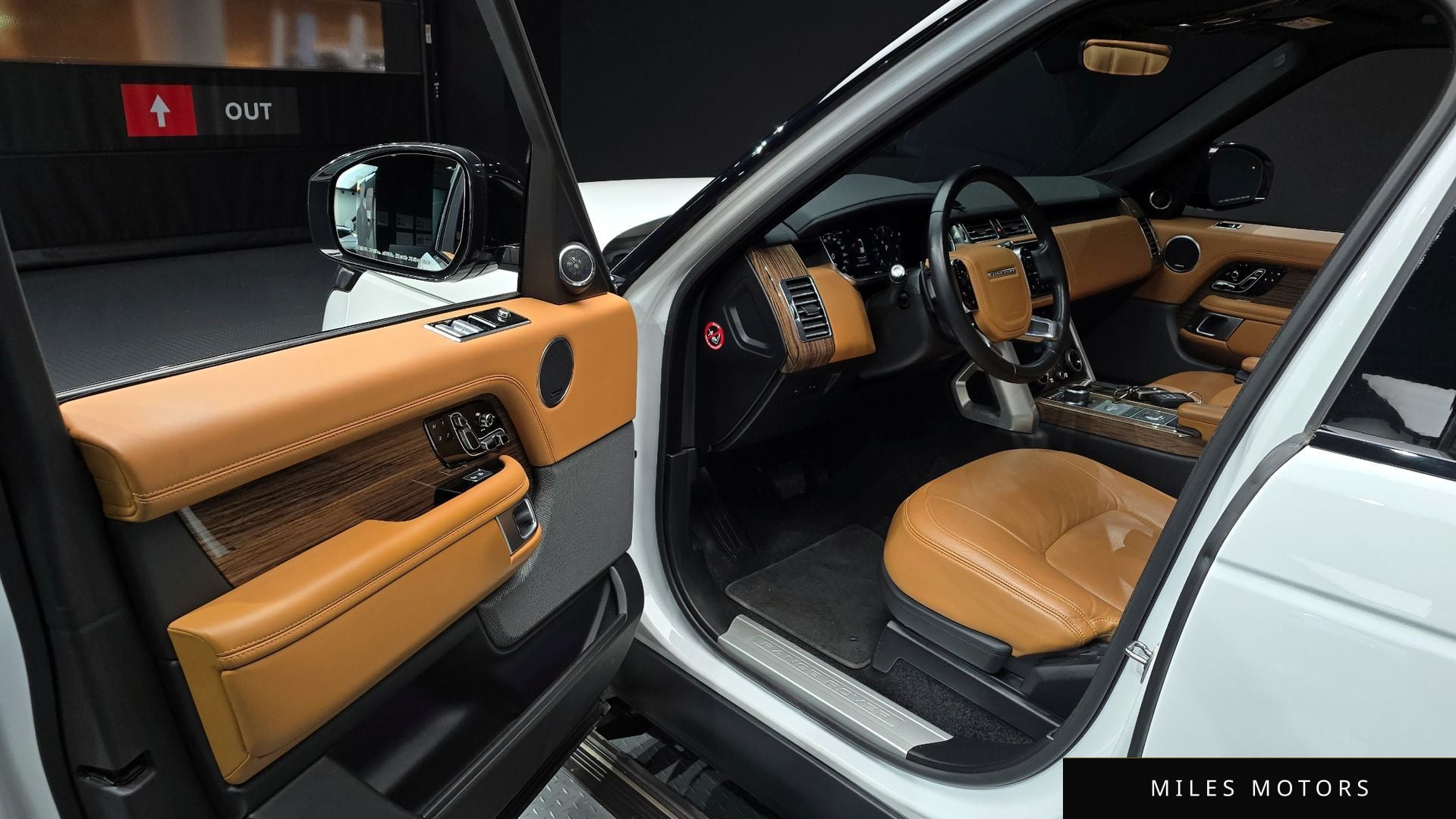 Land Rover Range Rover 2021 — миниатюра 10