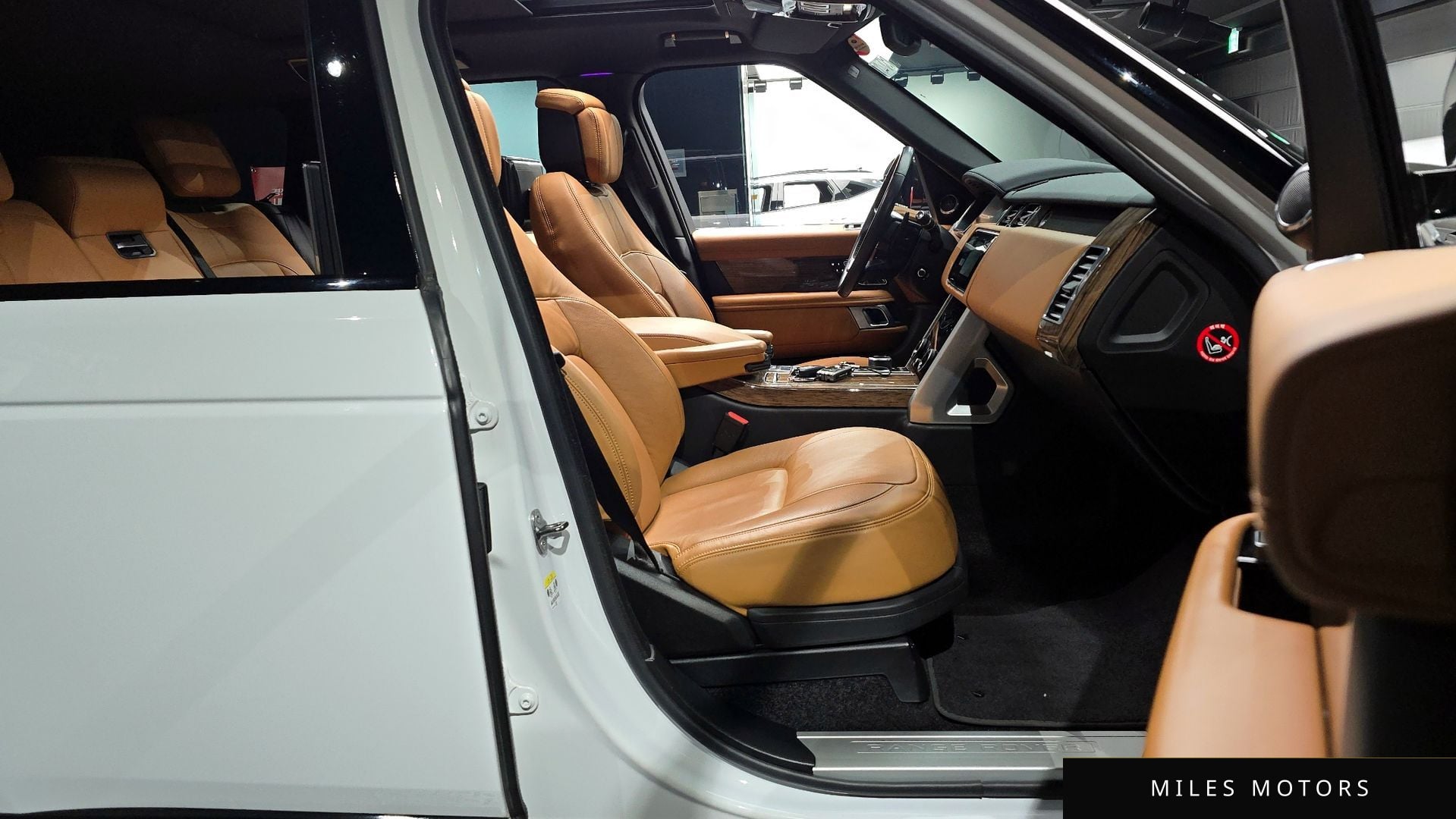Land Rover Range Rover 2021 — миниатюра 11