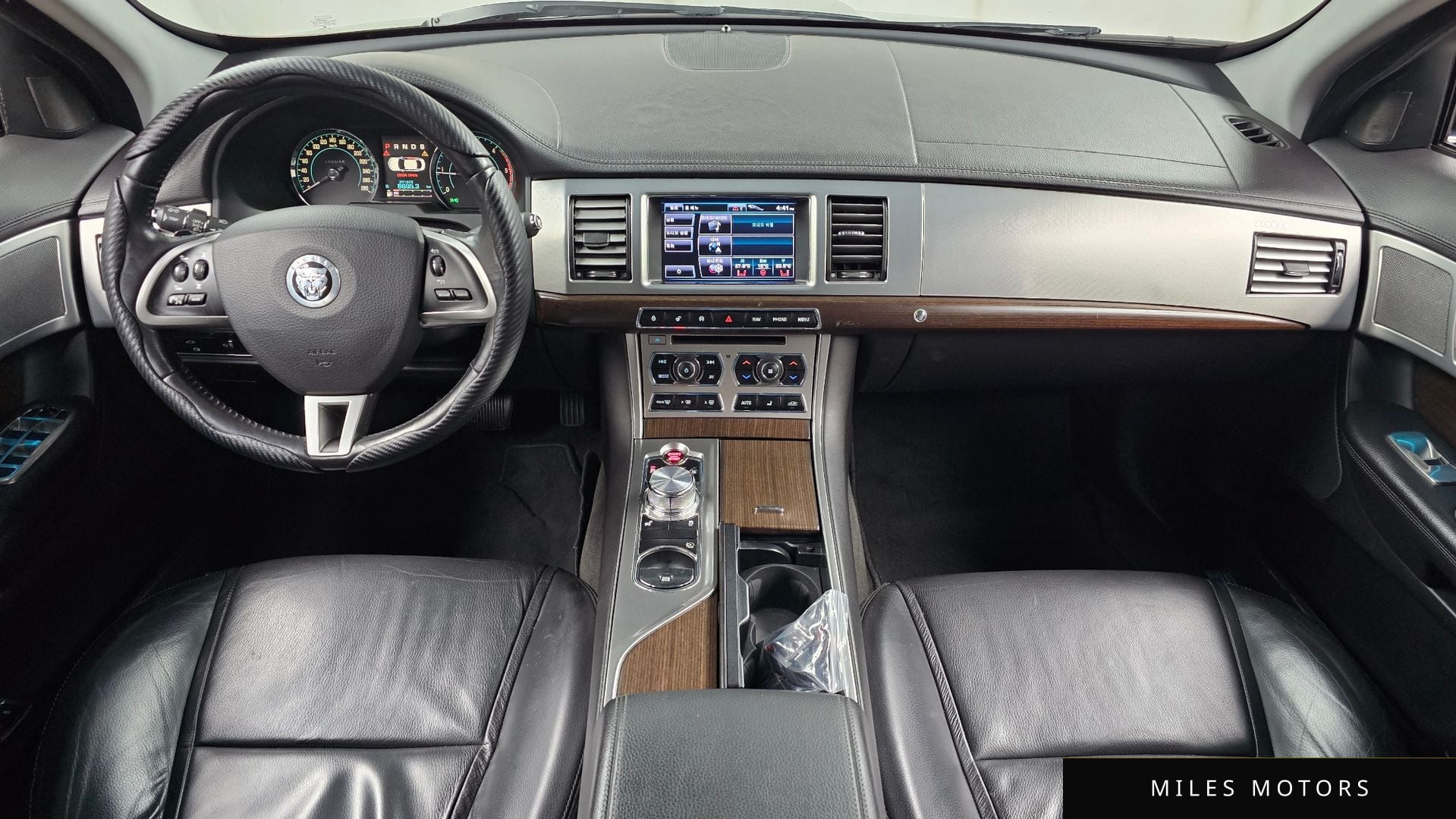 Jaguar New XF 2012 — миниатюра 7