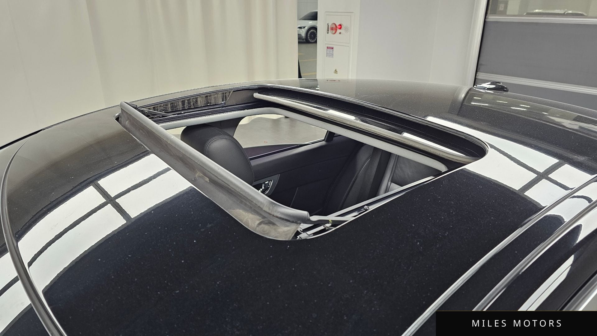 Jaguar New XF 2012 — миниатюра 19